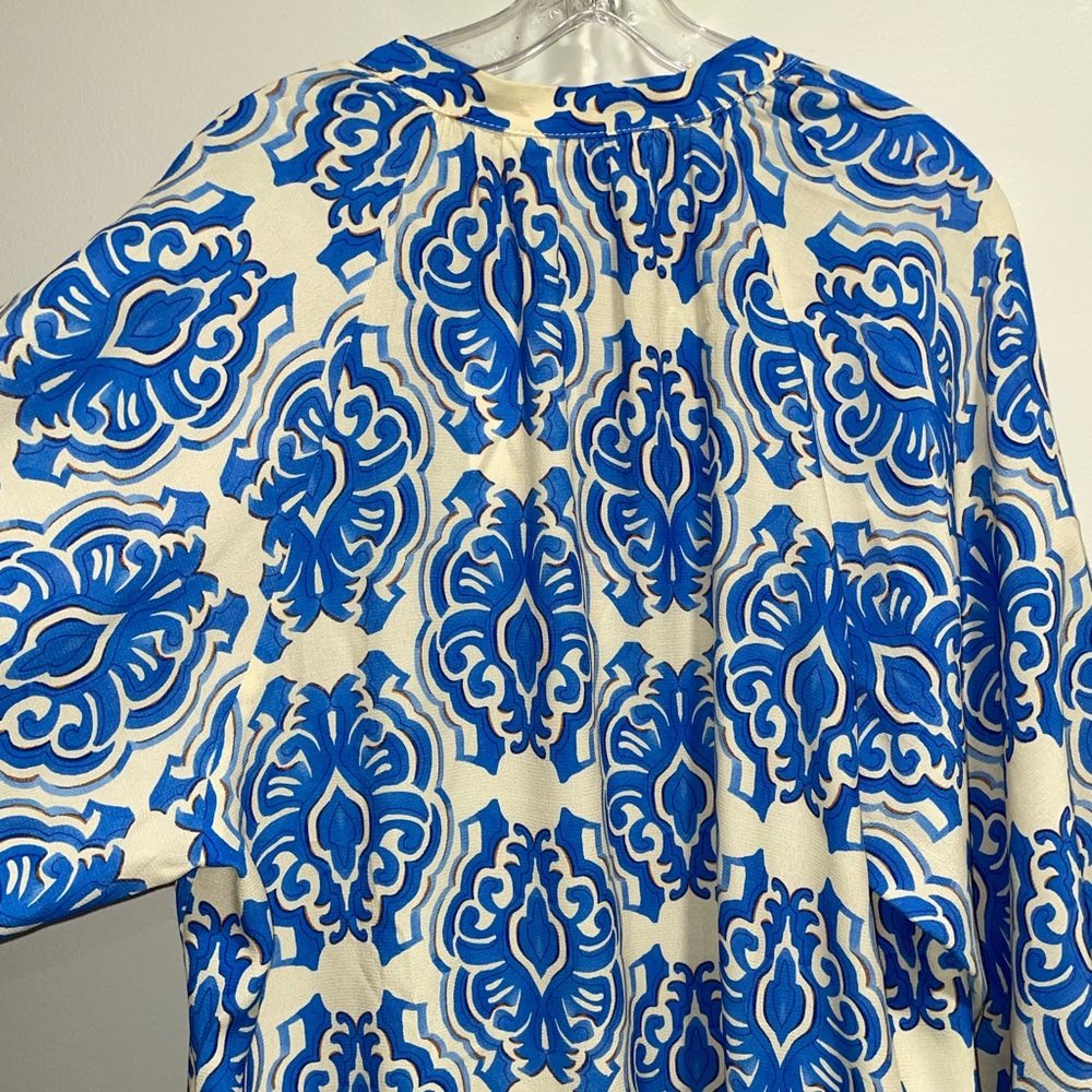 Zara Blue and White Patterned Dress - Picture 4 of 10